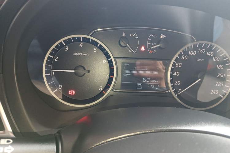 Used Nissan Sylphy 2019 1.6XV CVT Smart Connect Luxury Edition China VI Standard
