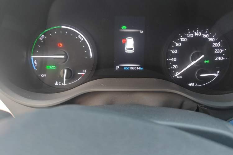 Used Toyota Granvia 2023 2.5L Hybrid Comfort Edition Odometer Close Up