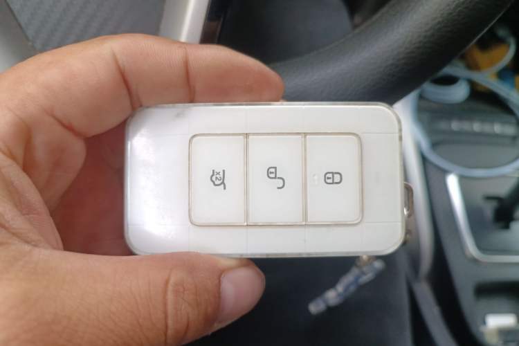 Used BYD Yuan New Energy 2018 EV360 Smart Connected Cool Model