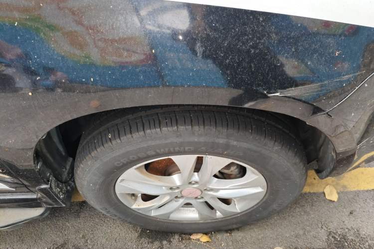 Used Haval H6 2013 Upgraded Model 1.5T Manual Two-Wheel Drive Elite Version