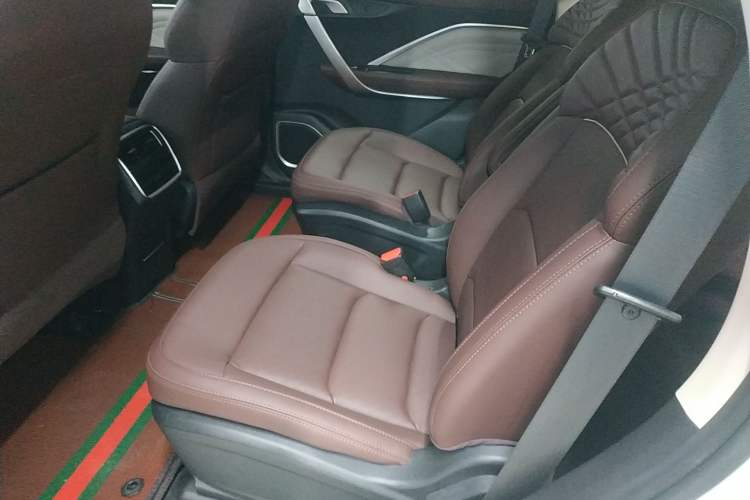 Used Geely Auto Jiajie 2021 1.8TD DCT Luxury Model
