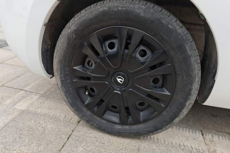 Used CHANGAN OSHAN Benni E-Star 2021 National Edition Xinyi Version (Fast-Charging Edition) Lithium Iron Phosphate (31.95 kWh) Exterior 4