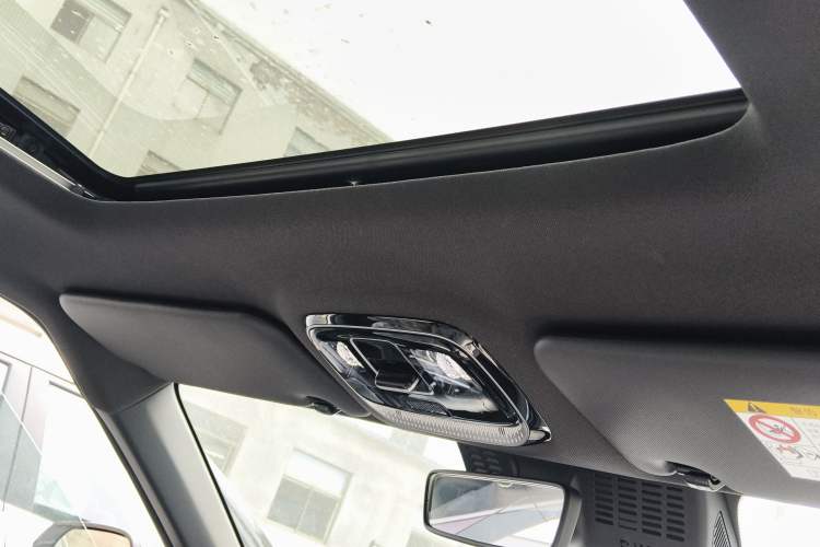 Used Geely Auto Emgrand X7 Sport 2026 Model 1.5TD Aspirational Headliner