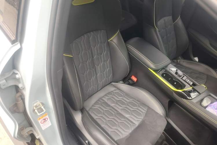 Used CHANGAN UNI-T 2022 2.0T Sport Edition Flagship Version