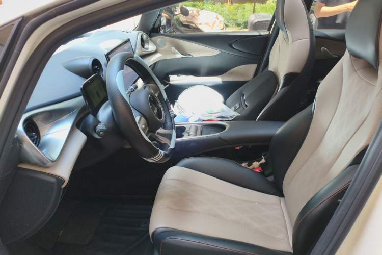 Used BYD Dolphin 2023 420 km Fashion Edition
