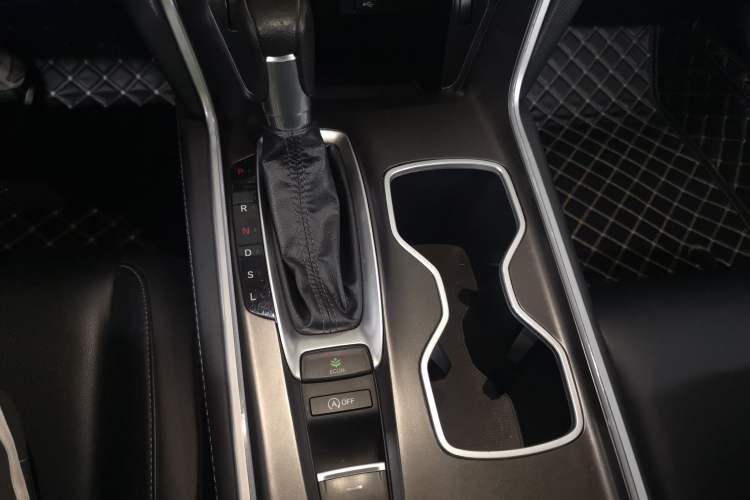 Used Honda Accord 2018 260TURBO Luxury Edition China V Emission Standard
