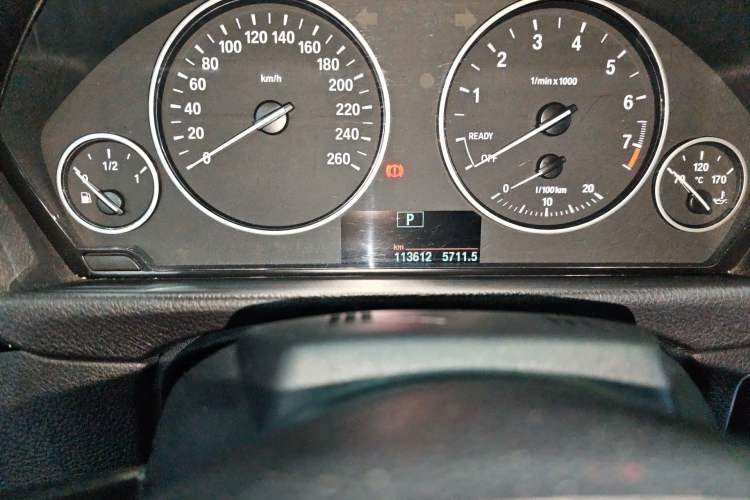Used BMW 4 Series 2016 420i Convertible Fashion Model
