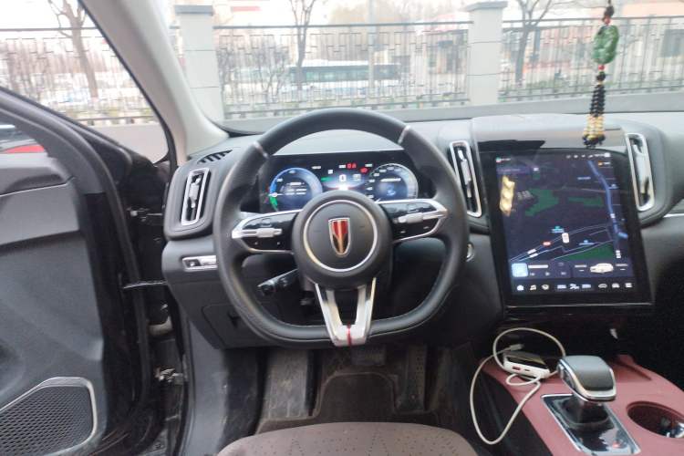 Used Hongqi HS3 PHEV 2025 Model 117km Jingwei Edition Steering Wheel
