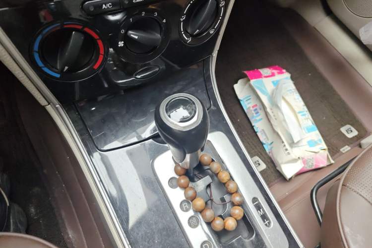 Used Mazda 6 2012 2.0L Automatic Fashion Edition Gear Lever