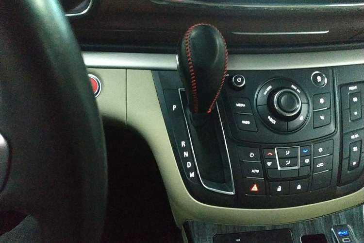 Used Buick GL8 2017 25S Luxury Version China V Standard