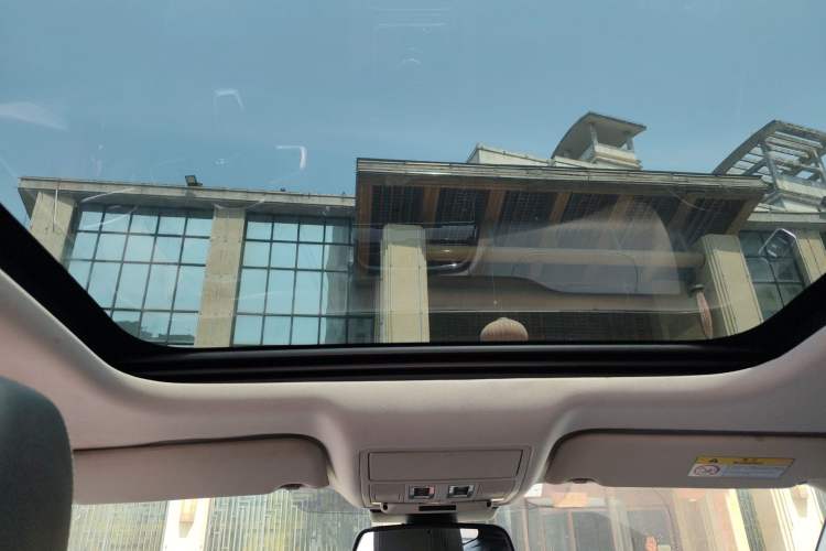 Used Jaguar F-PACE 2016 3.0 SC Four-Wheel Drive R-Sport Sport Edition