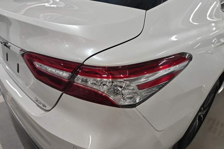 Used Toyota Camry 2023 2.5G Luxury Edition Right Rear Taillight
