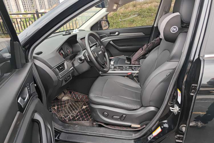 Used Haval H6 2016 Upgraded Model 1.5T Automatic Two-Wheel Drive Elite Version