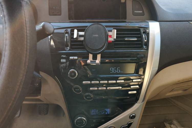 Used Great Wall C30 2013 1.5L Manual Luxury Model