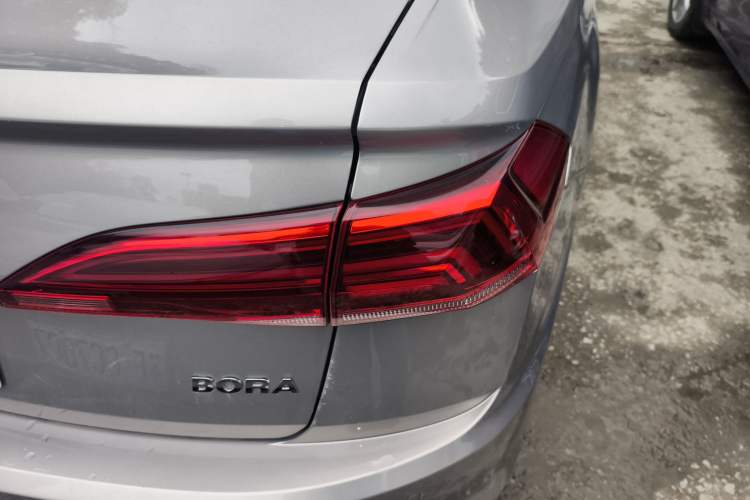 Used Volkswagen Bora 2019 Revised Version 1.5L Automatic Fashionable Style China VI
