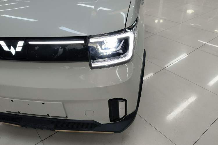 Used Wuling Hongguang MINIEV 2022 GAMEBOY 300km Play Edition Lithium Iron Phosphate
