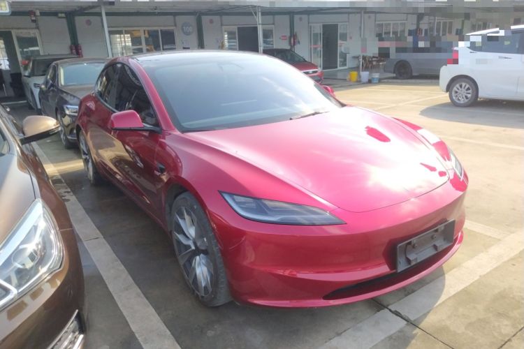 Used Tesla Model 3 2023 Long-Range All-Wheel-Drive Version