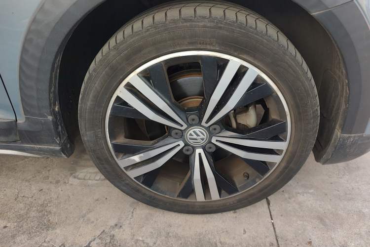 Used Volkswagen Touran 2018 Volkswagen Touran L 280TSI DSG Boundary Edition 7 Seats China V Emission Standard