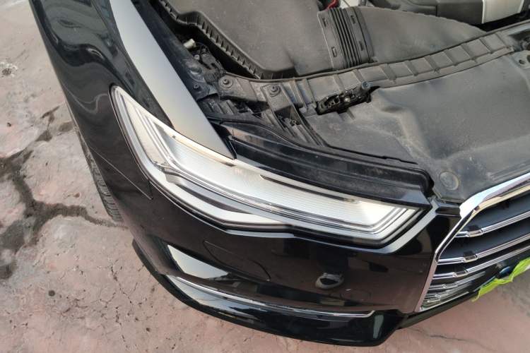 Used Audi A6L 2012 30 FSI Luxury Model
