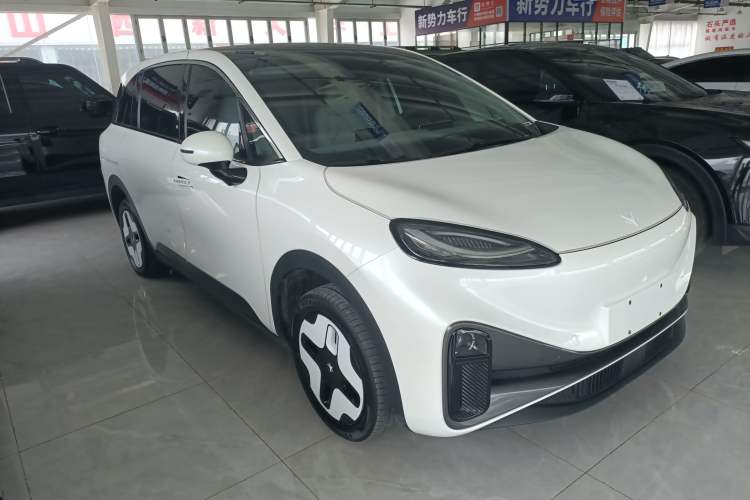 Used ARCFOX Kaola S 2024 AIR Front Right 45 Deg