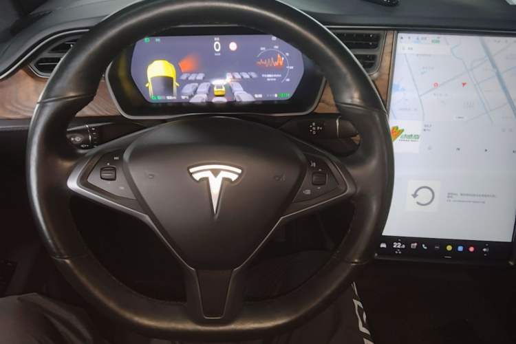 Used Tesla Model X 2019 Long-Range Version
