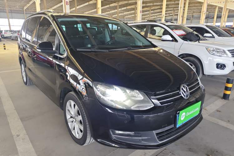 Used Volkswagen Sharan 2014 2.0 TSI Comfort Model

