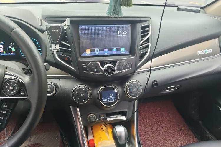 Used BYD Song 2018 1.5TID Automatic Smart Connect Prestige Model
