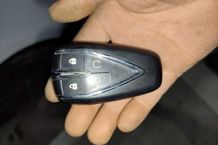Used CHANGAN UNI-V 2022 1.5T Sport Edition Vehicle Key