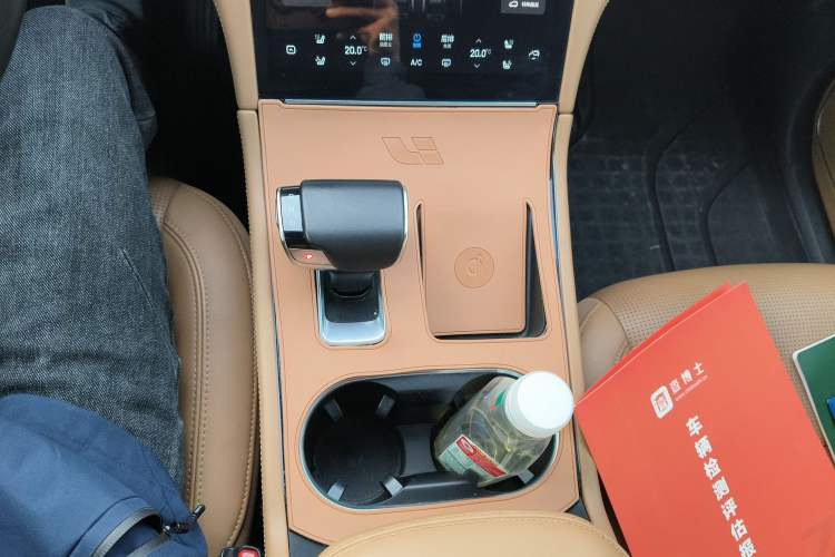 Used Li Auto ONE 2021 Extended-Range 6-Seater Version Gear Lever