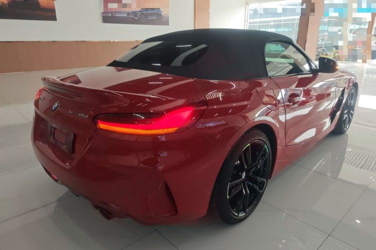Used BMW Z4 2023 sDrive 25i M Sport Night Edition package
