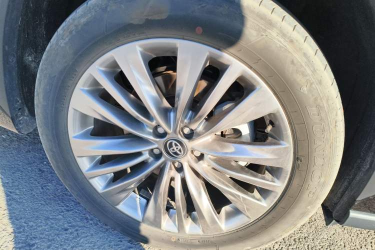 Used Toyota Highlander 2024 2.5L Smart Electric Hybrid Dual-Engine Four-Wheel Drive Prestige Version – 7 Seats