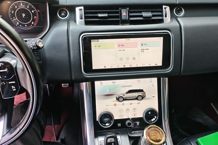 Used Land Rover Range Sport 2018 3.0 SC V6 HSE DYNAMIC Audio And AC Panel