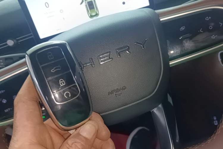 Used Chery Tiggo 9 2026 Model 9X 2.0T Automatic Two-Wheel Drive Luxury Edition
