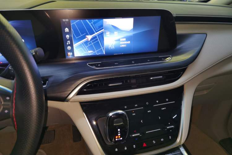 Used Buick GL8 2023 ES Lu Zun Comfort Model Audio And AC Panel