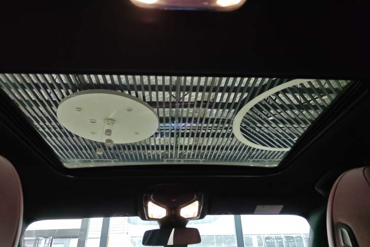 Used BMW 3 Series 2025 330i M Sport Night Edition Package Headliner