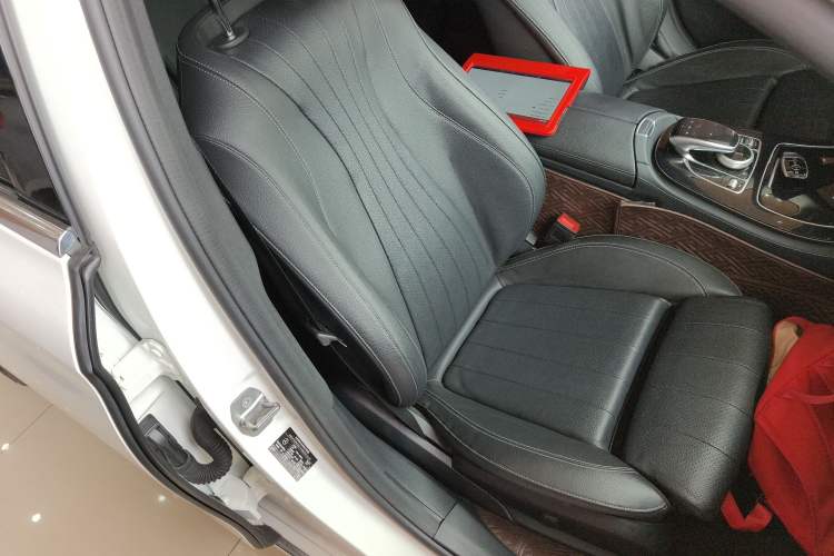 Used Mercedes-Benz E-Class 2017 E 200 L 4MATIC