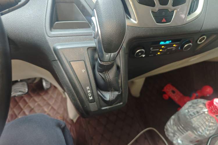 Used Ford Tourneo Custom 2017 2.0T Automatic Elite Edition
