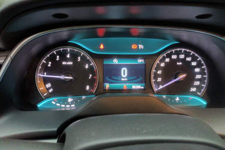 Used Buick GT 2016 18T Dual-Clutch Luxury Model Instrument Cluster