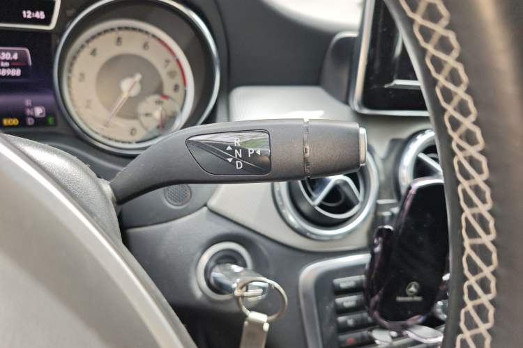 Used Mercedes-Benz GLA 2015 GLA 200 Gear Lever