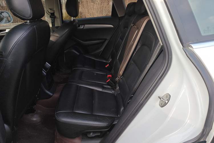 Used Audi Q5 2012 2.0TFSI Trendy Edition
