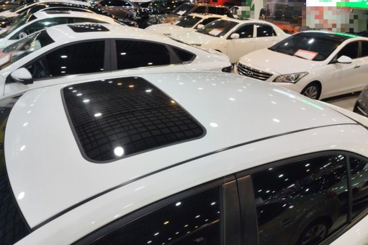 Used Toyota Corolla 2021 Dual-Motor 1.8L E-CVT Elite Edition Roof