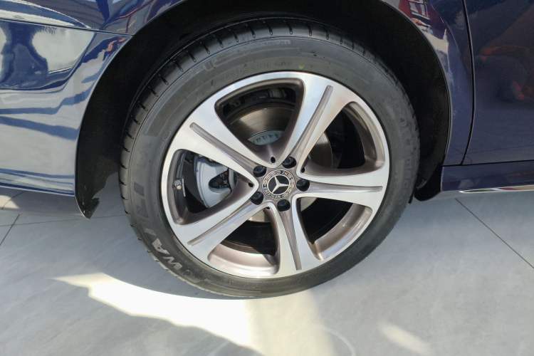 Used Mercedes-Benz E-Class 2019 E 260 L Sport Edition
