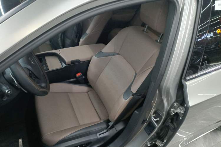 Used Lexus ES 2023 200 Excellence Edition