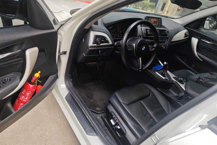 Used BMW 1 Series 2015 120i Leading Model