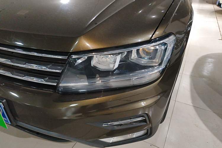 Used Volkswagen Tiguan L 2019 330TSI Automatic Two-Wheel Drive Panoramic Comfort Edition China V Standard
