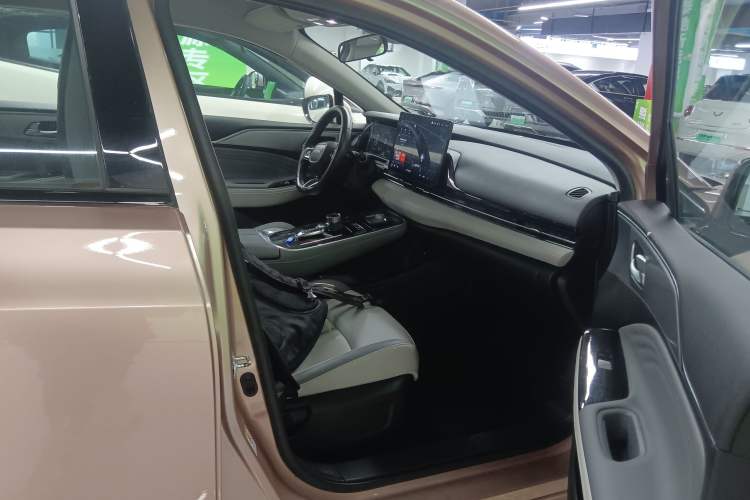 Used AION S Plus 2022 70 Intelligent Edition
