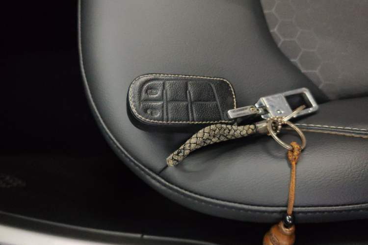 Used Jeep Compass 2020 220T Automatic Leading Edition