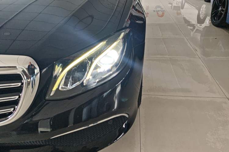 Used Mercedes-Benz E-Class 2017 E 300 L Luxury Model
