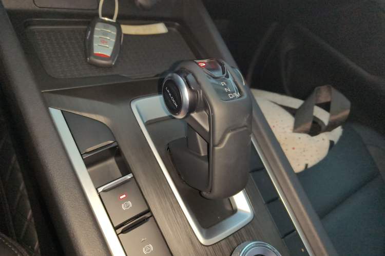 Used Great Wall Poer 2024 2.4T Commercial Version Automatic Diesel 4x4 Elite Edition