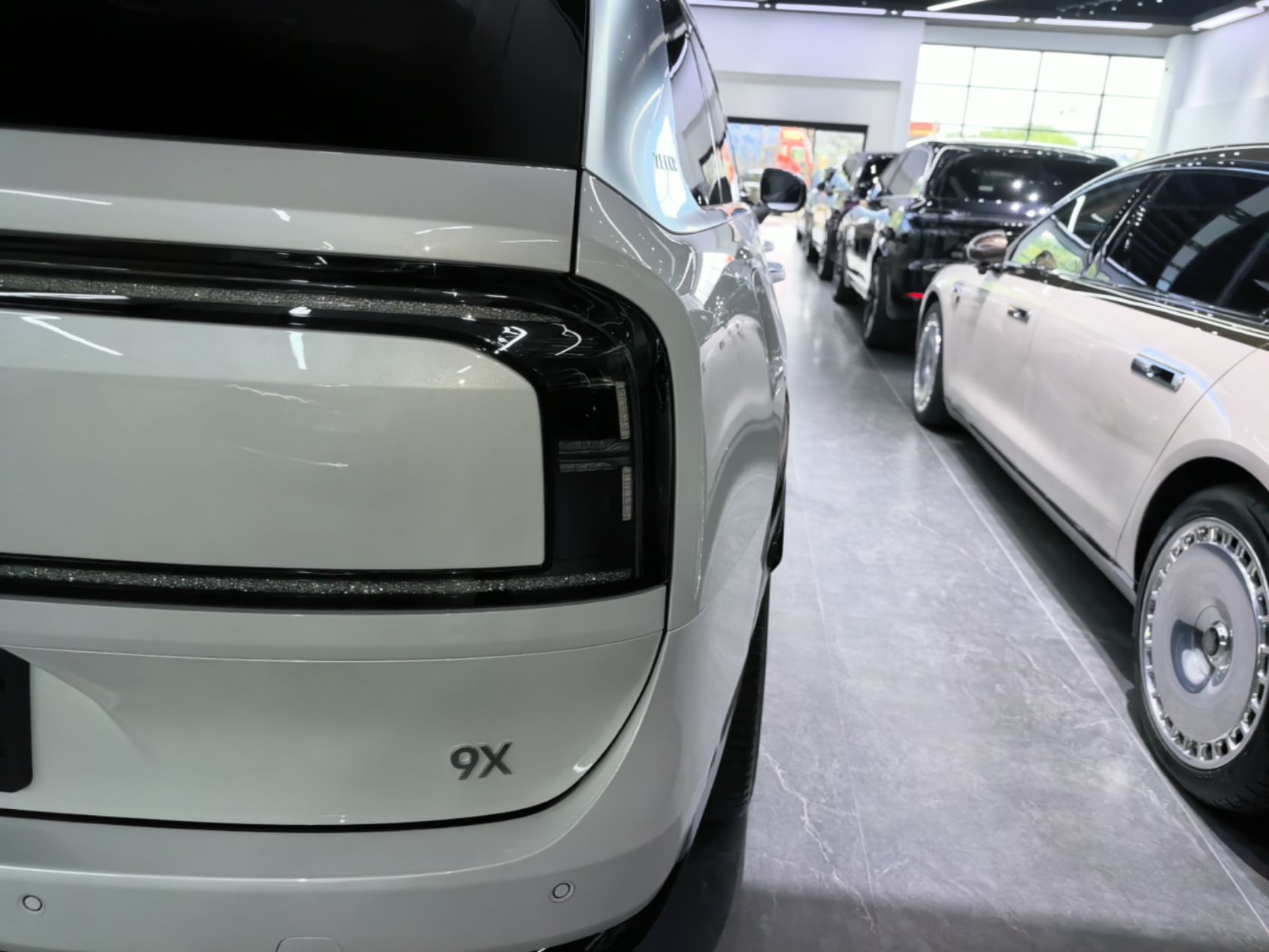 Zeekr 9X 2025 Hyper Edition 70kWh — снимка 9